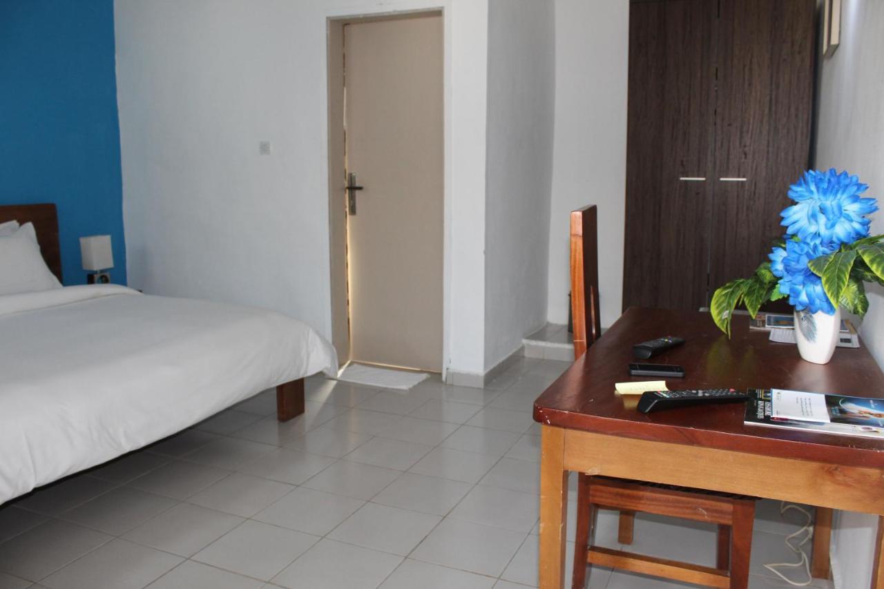 Complexe Hotelier Olympe Korhogo Zewnętrze zdjęcie