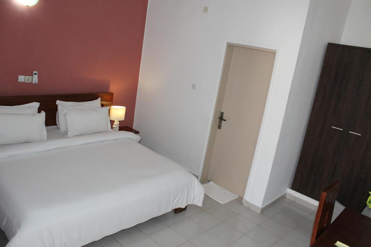Complexe Hotelier Olympe Korhogo Zewnętrze zdjęcie